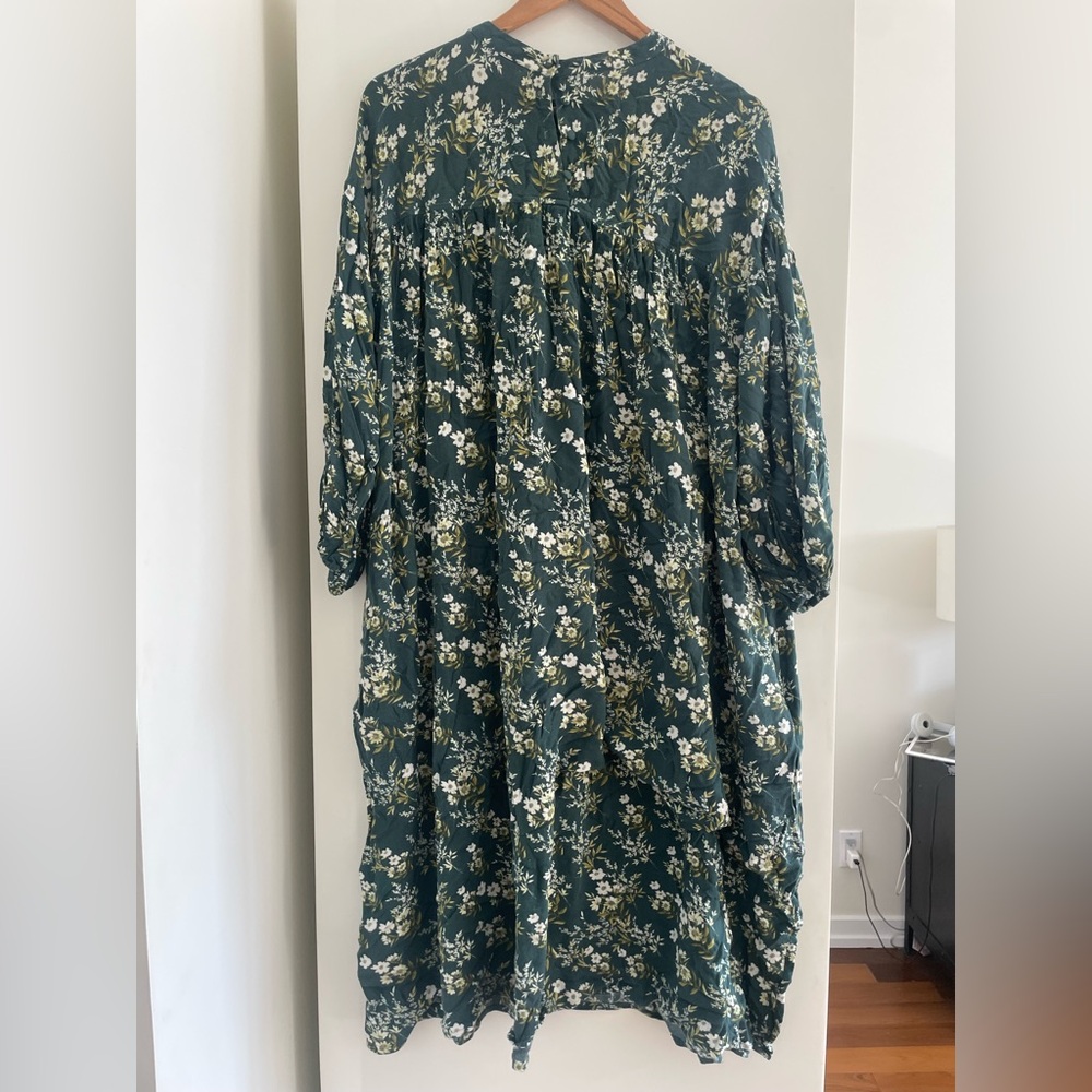Banana Republic Floral Green Maxi Dress - one size